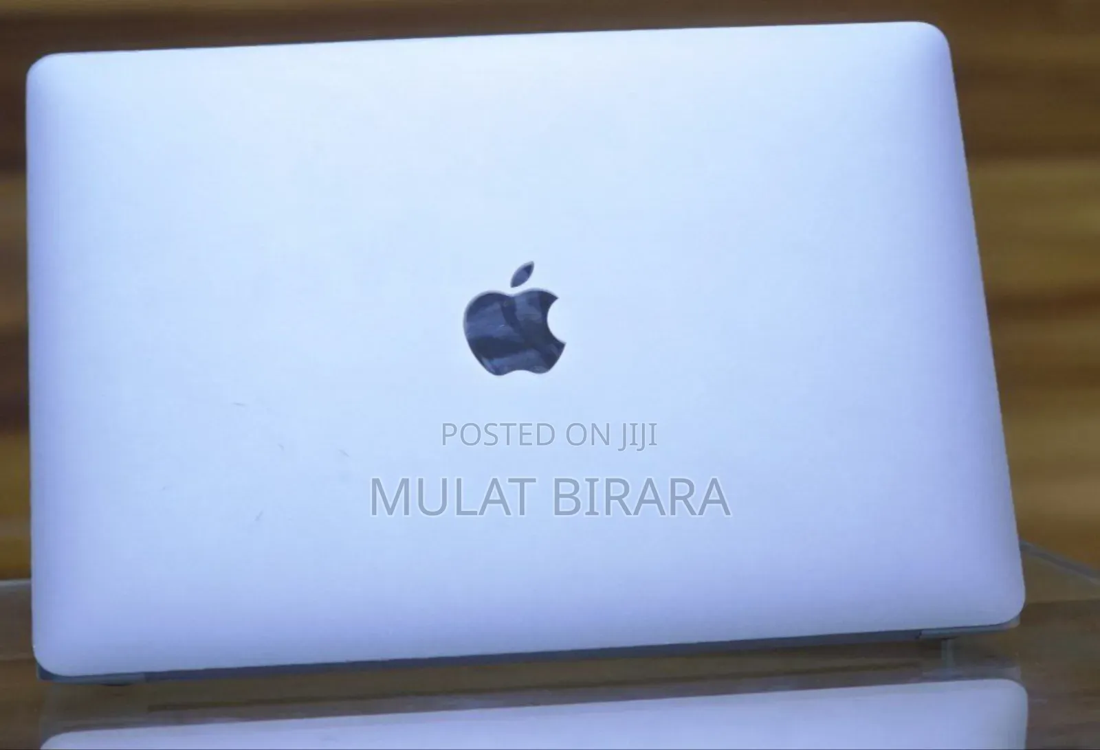 New Laptop Apple MacBook Pro 2022 M2 8GB Apple M2 SSD 256GB