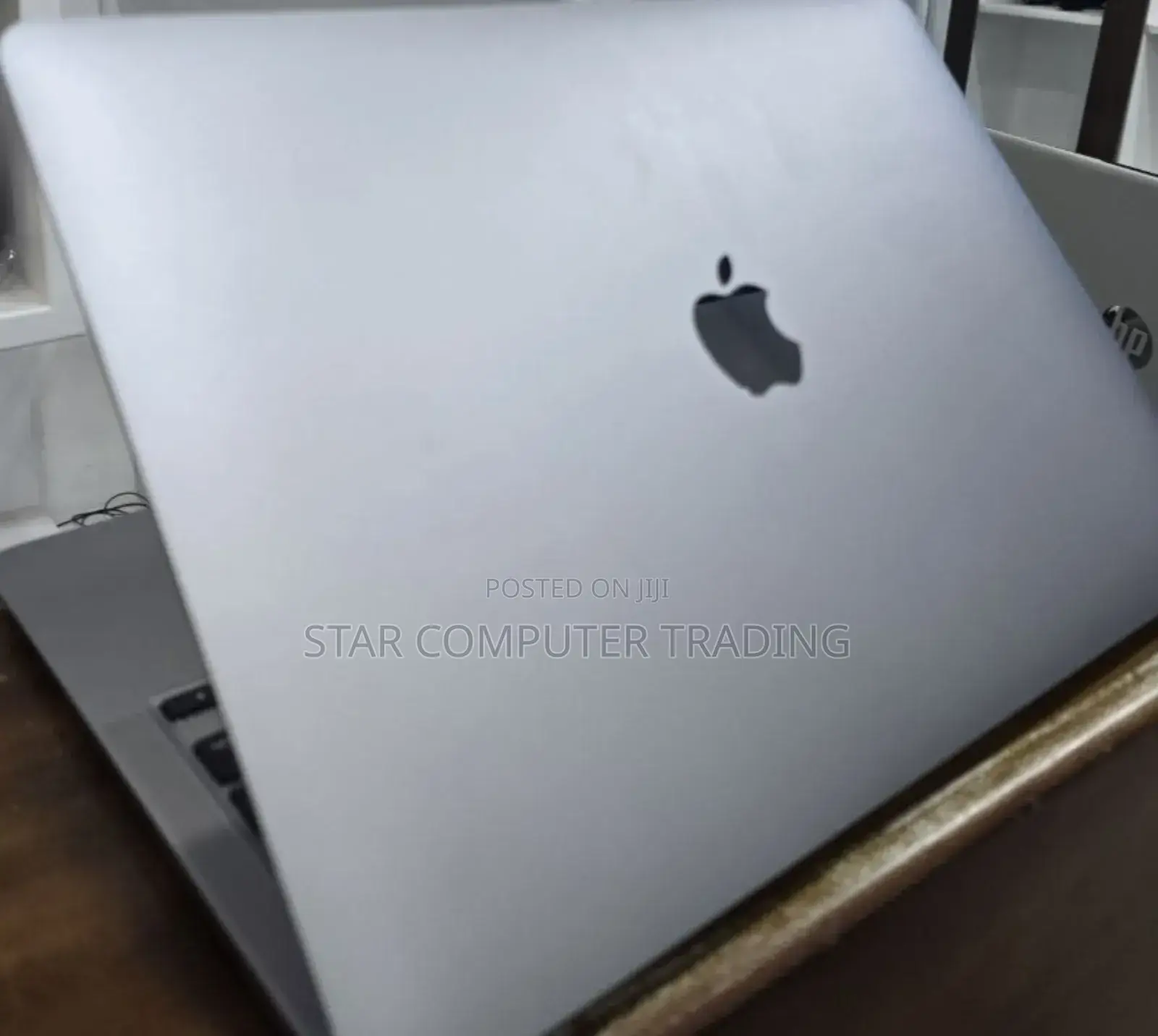 New Laptop Apple MacBook Air 2020 M1 8GB Apple M1 SSD 256GB