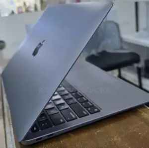 New Laptop Apple MacBook Air 2020 M1 8GB Apple M1 SSD 256GB