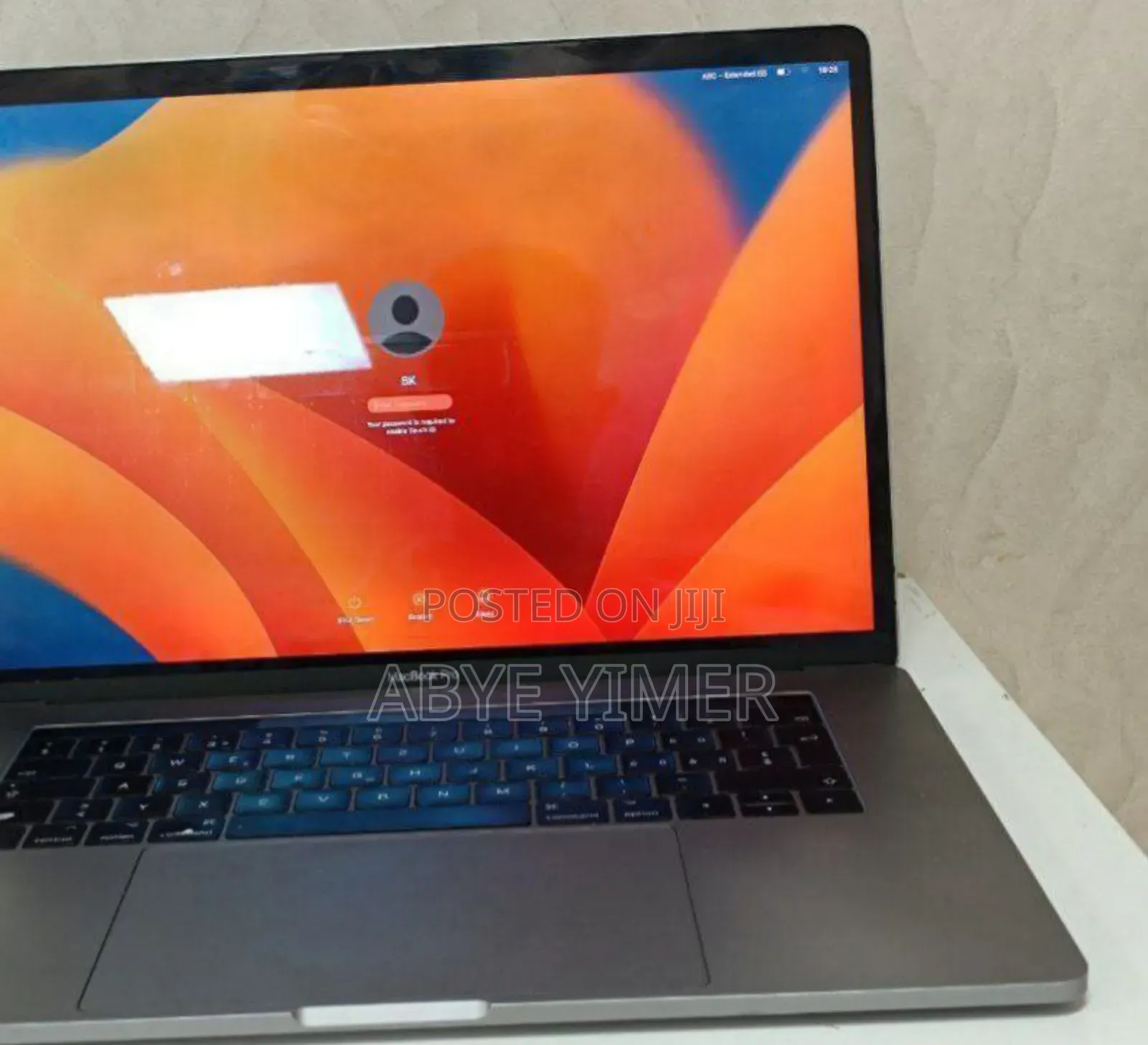 New Laptop Apple MacBook Pro 2017 16GB Intel Core I7 SSD 512GB