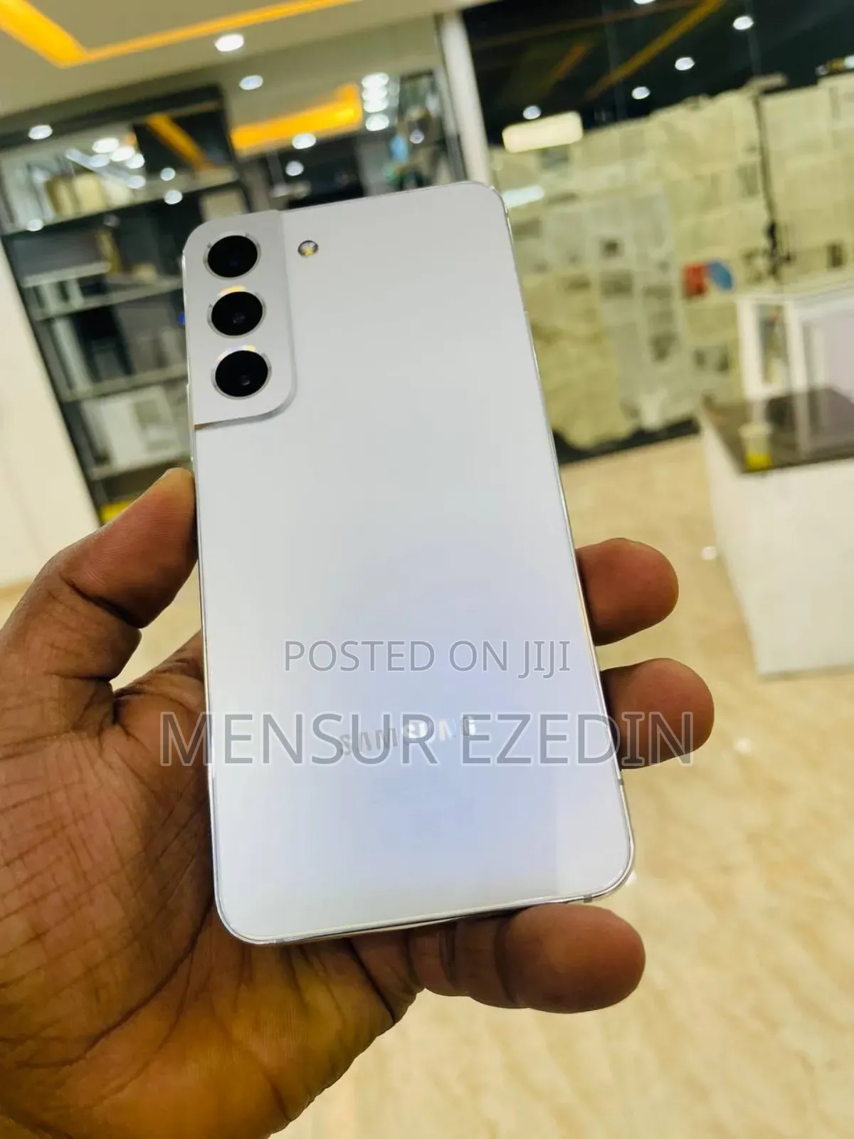 New Samsung Galaxy S22 5G 128 GB White