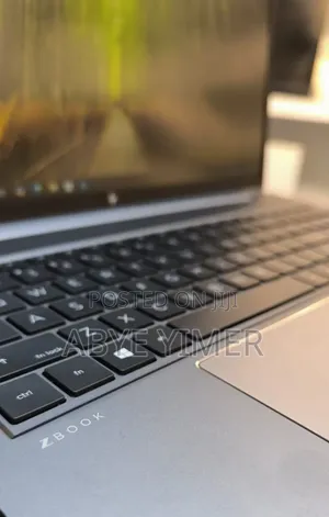 Photo - New Laptop HP Zbook Studio G7 32GB Intel Core I7 SSD 1T