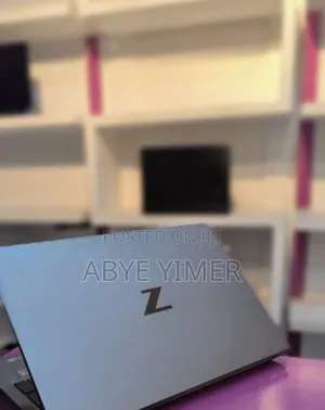 New Laptop HP Zbook Studio G7 32GB Intel Core I7 SSD 1T