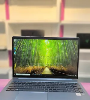 New Laptop HP Zbook Studio G7 32GB Intel Core I7 SSD 1T