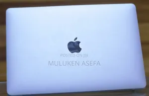 New Laptop Apple MacBook Pro 8GB Apple M2 SSD 256GB