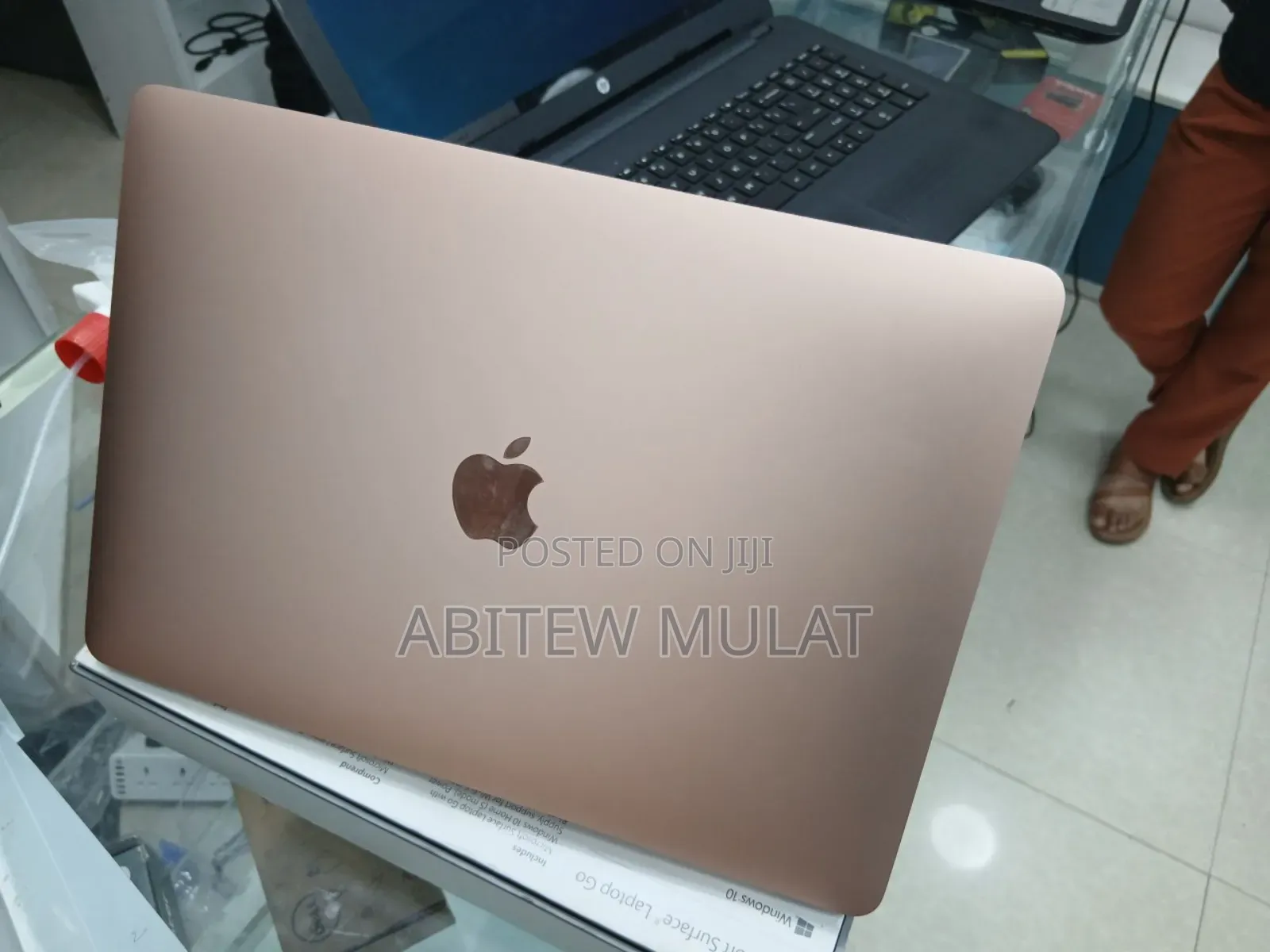 New Laptop Apple MacBook Air 2020 M1 8GB Apple M1 SSD 256GB