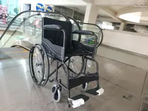 Photo - Wheelchair和諧wheelchair骨折wheelchair與日wheelchair承受wheelchair