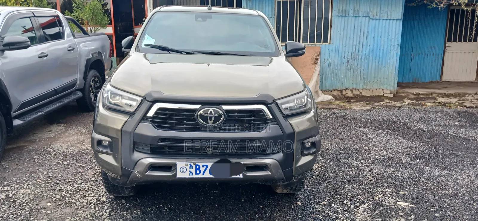 Toyota Hilux 2021 Blue