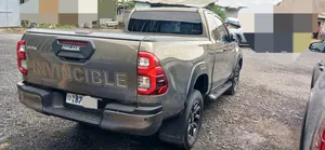 Toyota Hilux 2021 Blue