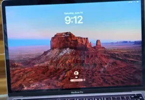 New Laptop Apple MacBook Pro 2022 M2 8GB Apple M2 SSD 256GB