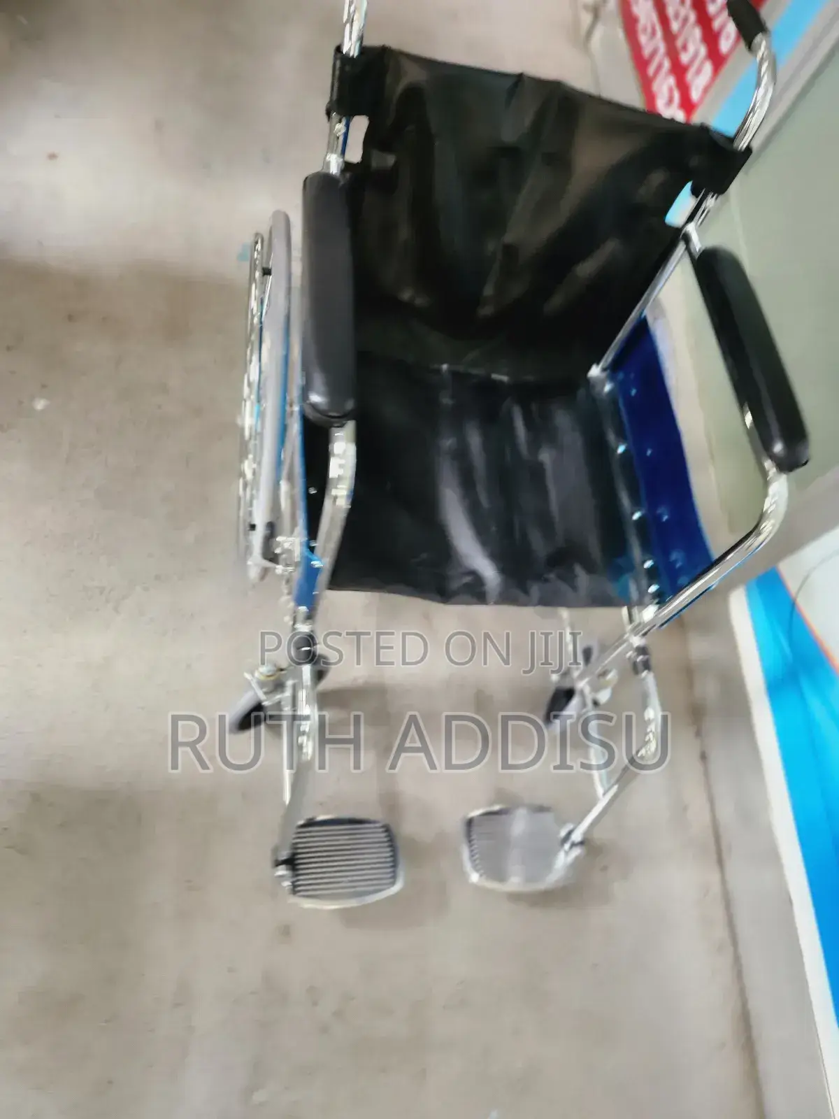 Wheelchair起初wheelchair留意wheelchair與日wheelchair墙瓶wheelchair
