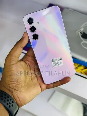 Photo - New Samsung Galaxy A35 256 GB Purple