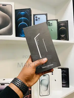 Photo - New Samsung Galaxy S25 Ultra 256 GB Blue