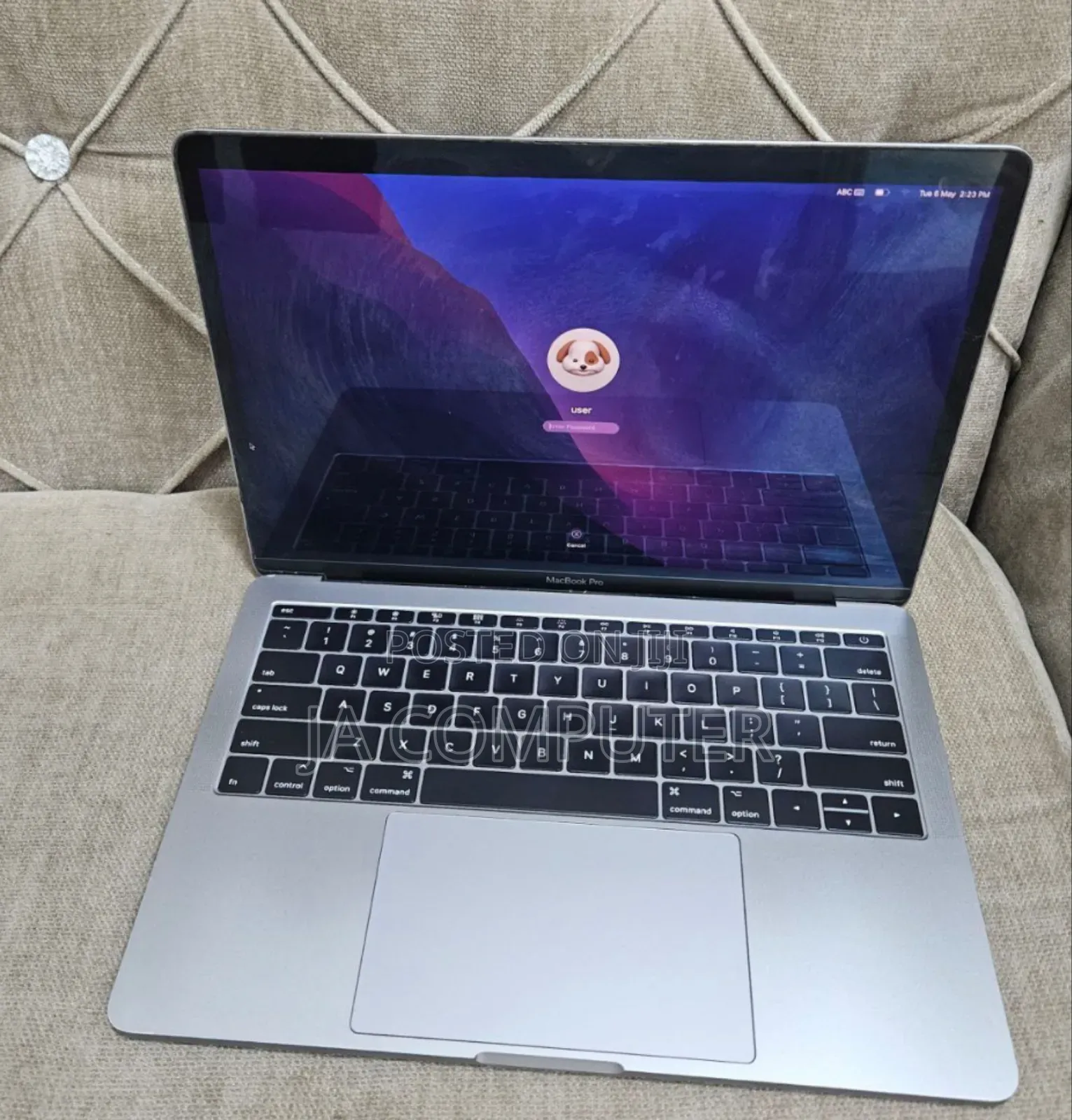 New Laptop Apple MacBook Pro 2017 16GB Intel Core I5 SSD 256GB