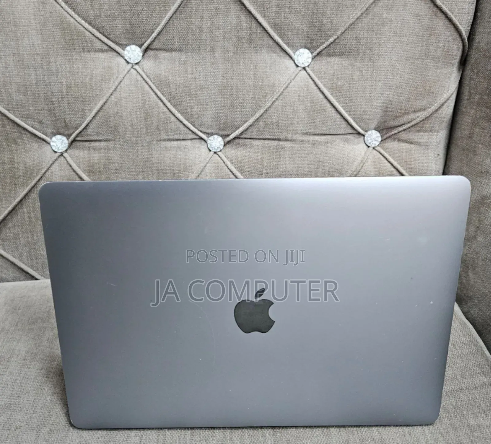 New Laptop Apple MacBook Pro 2017 16GB Intel Core I5 SSD 256GB