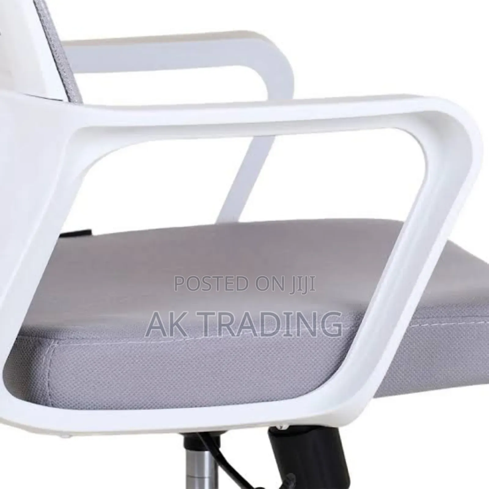 የቢሮ እና እስታፍ ወንበር Office and Staff Chair