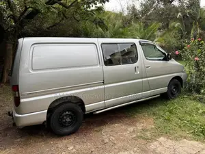 Toyota HiAce 2008 Silver