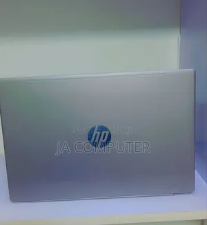 New Laptop HP Pavilion 15 8GB Intel Core I7 SSD 256GB