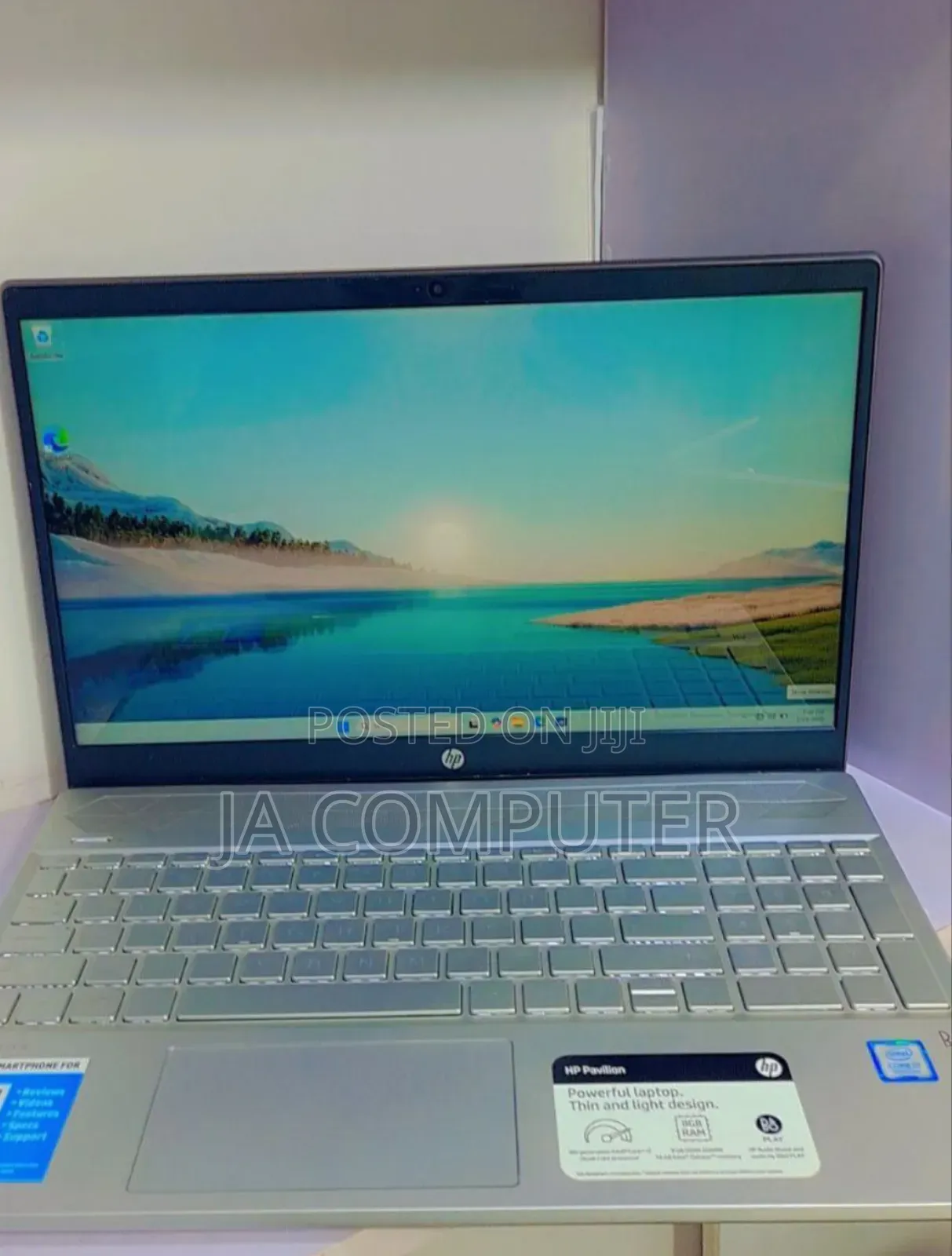 New Laptop HP Pavilion 15 8GB Intel Core I7 SSD 256GB