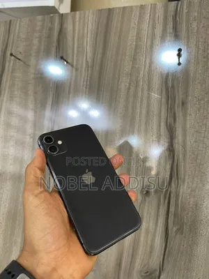 New Apple iPhone 11 64 GB Black