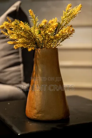 Photo - Golden Clay Vase – Unique Home Decoration