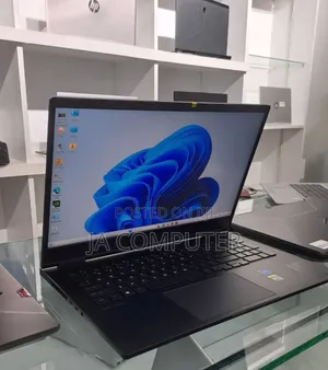 New Laptop HP Omen 16 16GB Intel Core I9 SSD 2T