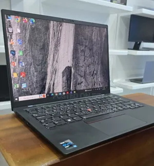 Photo - New Laptop Lenovo ThinkPad X1 Carbon 16GB Intel Core I7 SSD 512GB