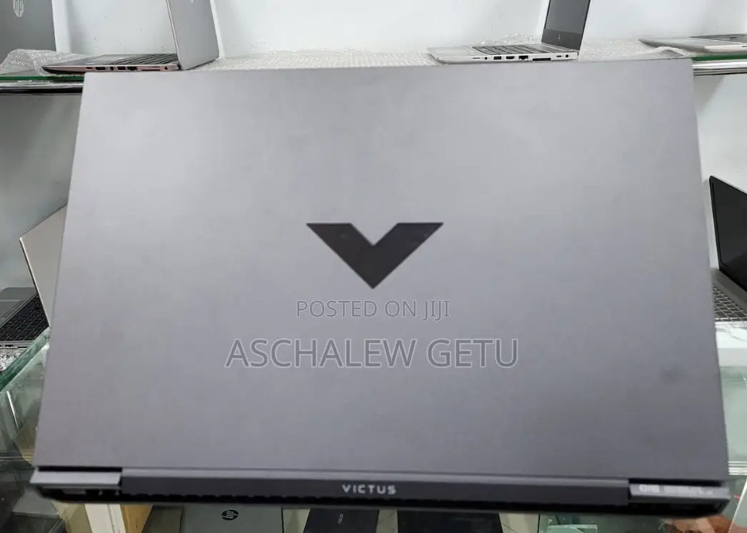 New Laptop HP Victus 15 16GB Intel Core I7 SSD 512GB