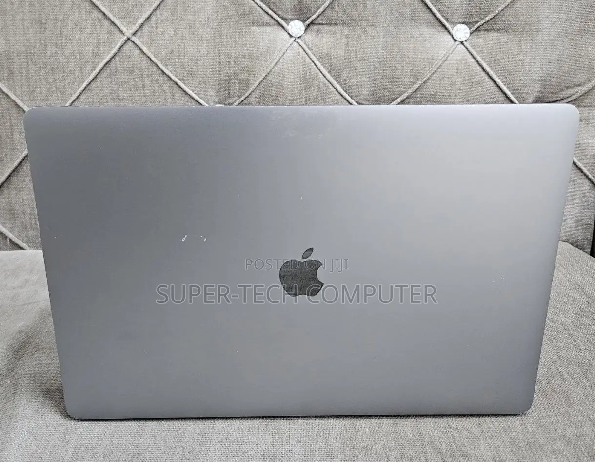 New Laptop Apple MacBook Pro 2019 32GB Intel Core I9 SSD 512GB