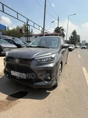 Toyota Raize 2022 Black