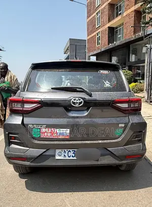 Toyota Raize 2022 Black