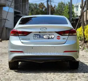 Hyundai Avante 2017 Silver