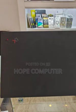 Photo - New Laptop Lenovo ThinkPad X1 Carbon 16GB Intel Core i7 SSD 512GB