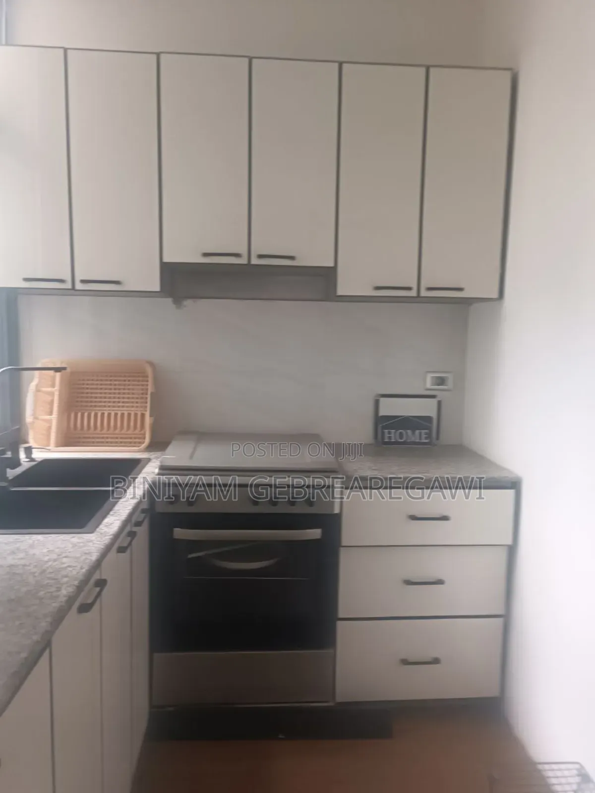 Furnished 1bdrm Apartment in Apartment, Yeka for rent