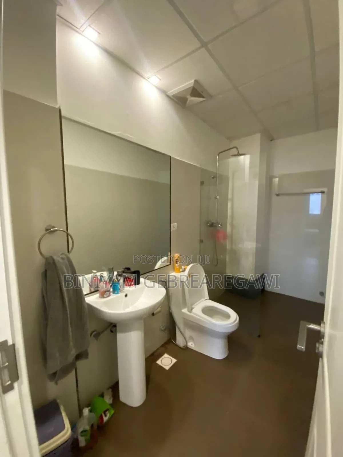 Furnished 1bdrm Apartment in Apartment, Yeka for rent