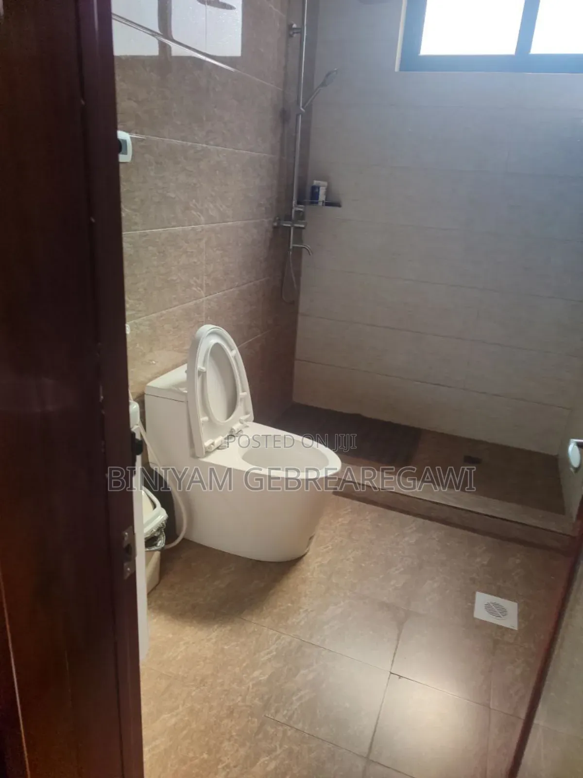 Furnished 1bdrm Apartment in Apartment, Yeka for rent