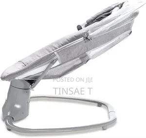 Mastela Deluxe Multi-Functional Bassinet