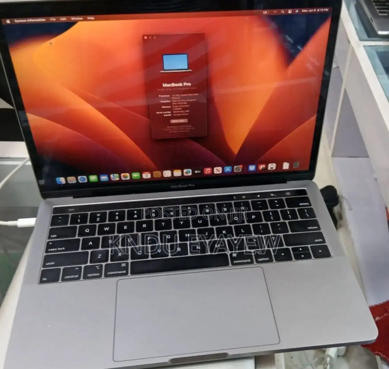 New Laptop Apple MacBook Pro 2019 8GB Intel Core I5 SSD 128GB