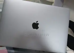 New Laptop Apple MacBook Pro 2019 8GB Intel Core I5 SSD 128GB