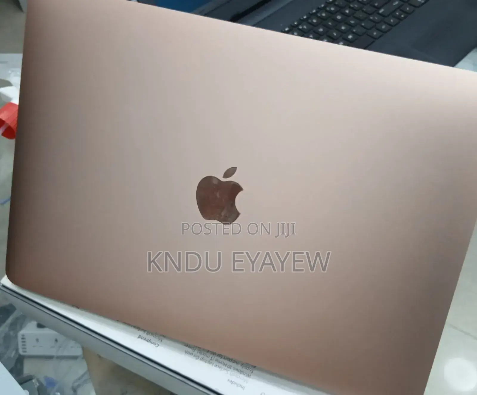 New Laptop Apple MacBook 8GB Intel Core M SSD 256GB