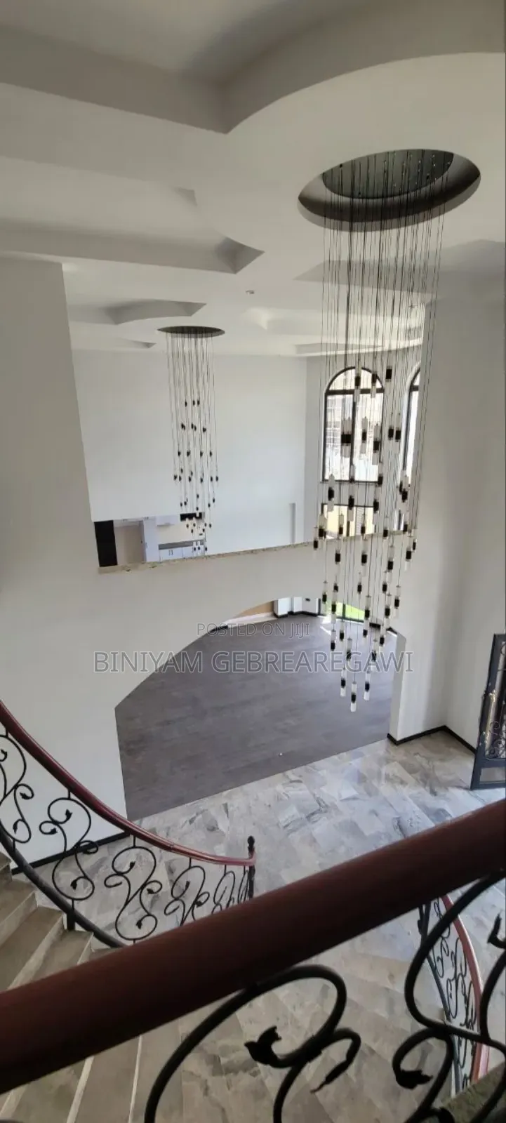 5bdrm Villa in House, Yeka for rent