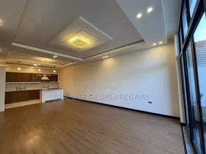 6bdrm House in G+3, Yeka for rent