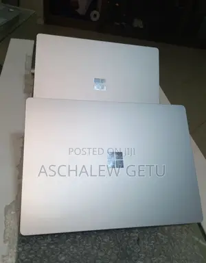 New Laptop Microsoft Surface 16GB Intel Core I7 SSD 512GB