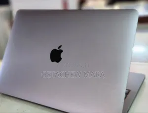 New Laptop Apple MacBook Pro M1 16GB Intel Core I7 SSD 1T