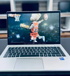 New Laptop HP EliteBook 840 G8 16GB Intel Core I7 SSD 512GB