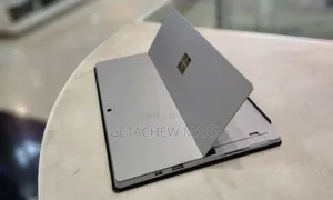 New Laptop Apple MacBook Pro M1 16GB Intel Core I7 SSD 512GB