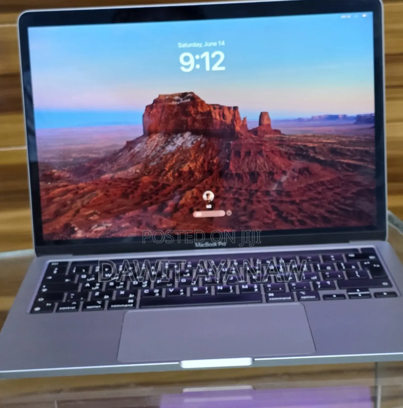 New Laptop Apple MacBook Pro 2022 M2 8GB Apple M2 SSD 256GB