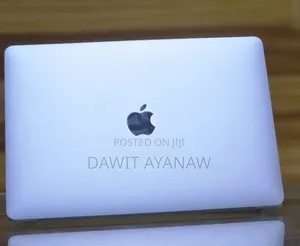 New Laptop Apple MacBook Pro 2022 M2 8GB Apple M2 SSD 256GB