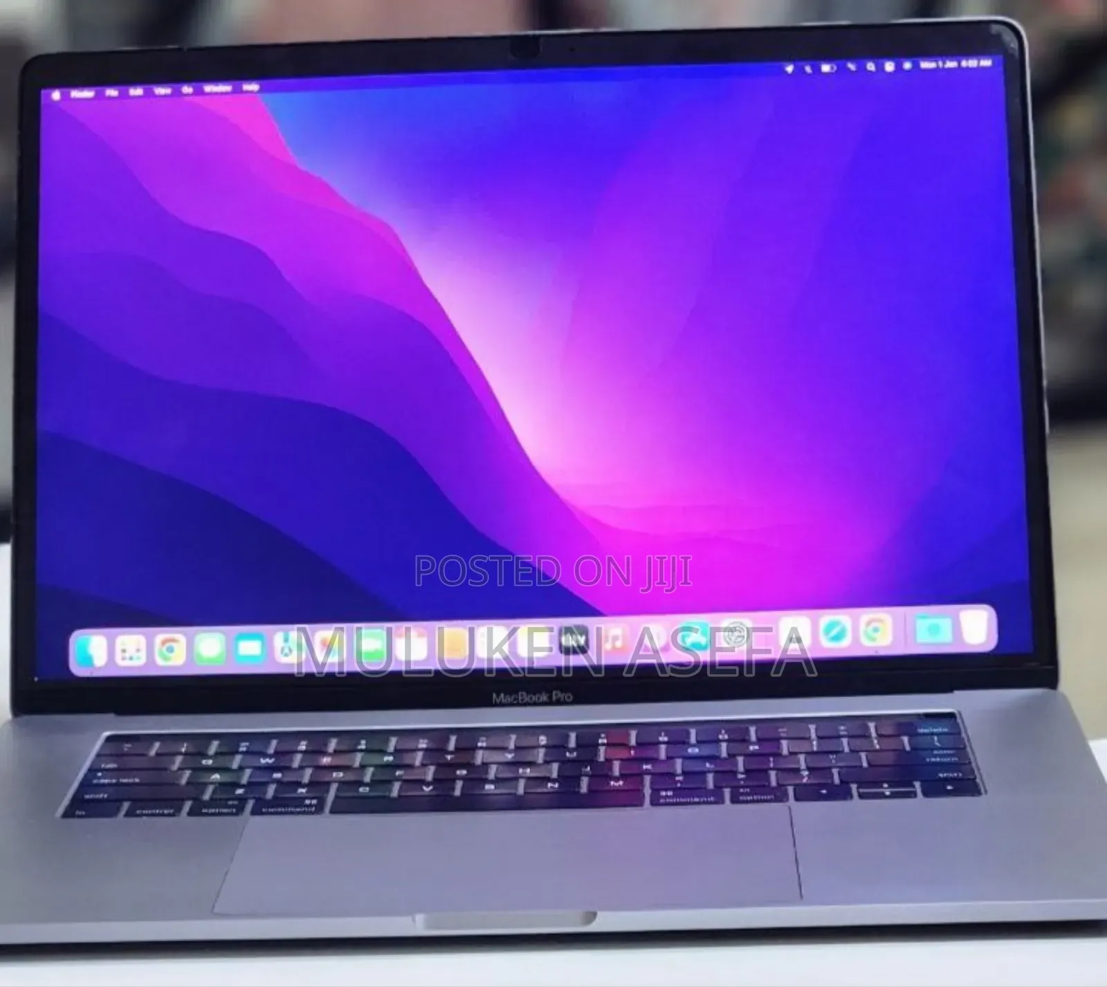 New Laptop Apple MacBook Pro M1 16GB Intel Core I5 SSD 256GB