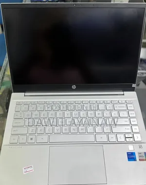 New Laptop HP Pavilion 14 16GB Intel Core I7 SSD 512GB
